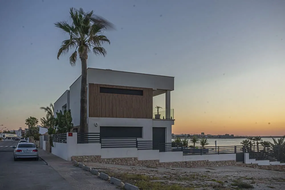 VIVIENDA EN LA VELETA TORREVIEJA